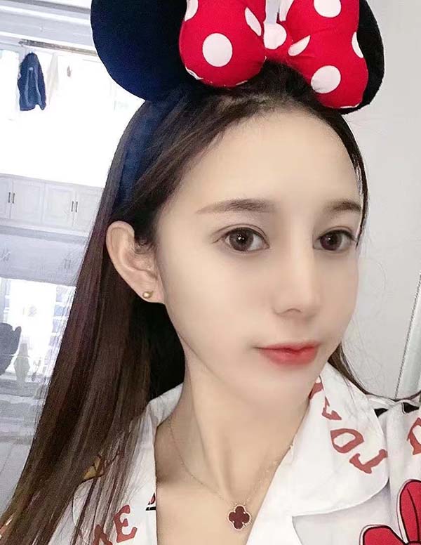 东京外围女经纪人